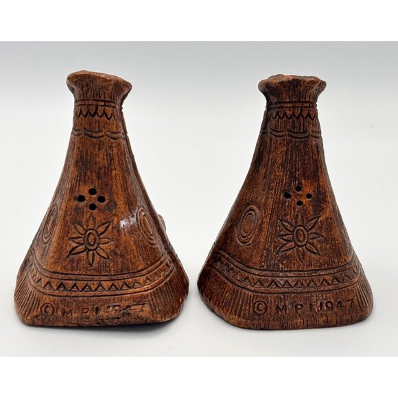 Vintage 1947 Hand-Painted Teepee Salt & Pepper Shakers Lake Tahoe California - Picture 3 of 6